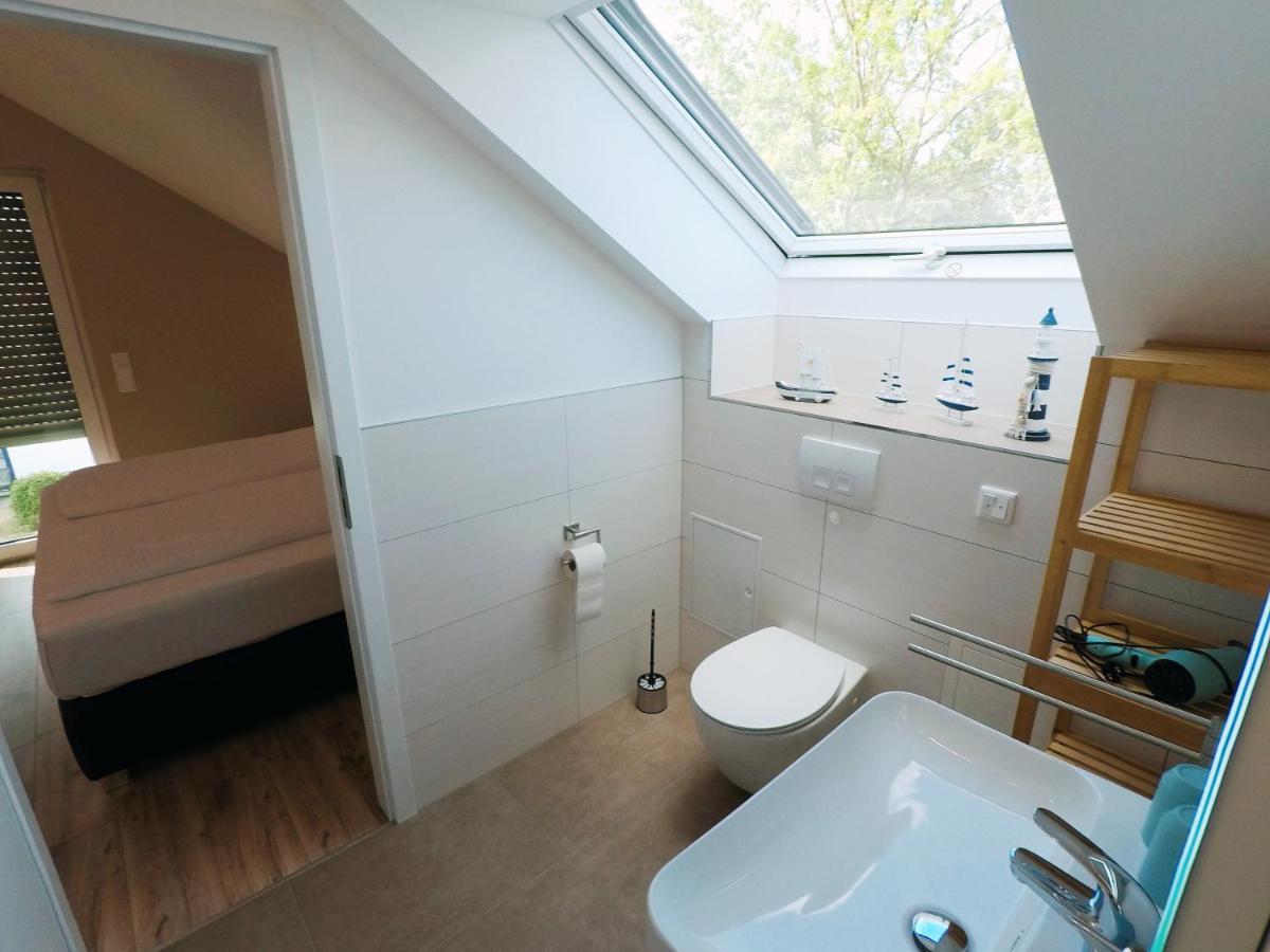 -Neubau- 30Qm Dach-Apartment Fulda Buitenkant foto