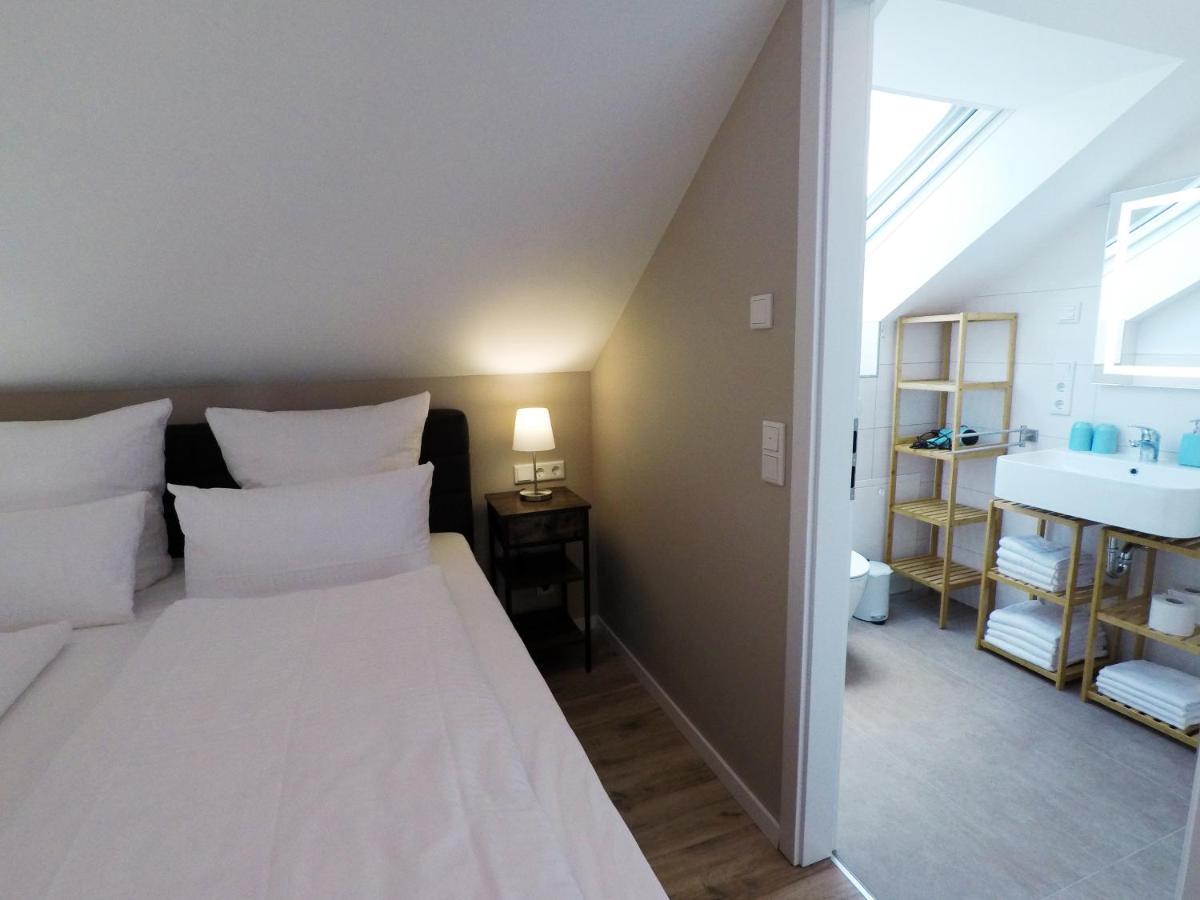 -Neubau- 30Qm Dach-Apartment Fulda Buitenkant foto